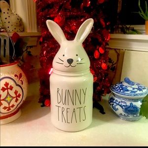 XL RAE DUNN EASTER BUNNY TREATS CANISTER
